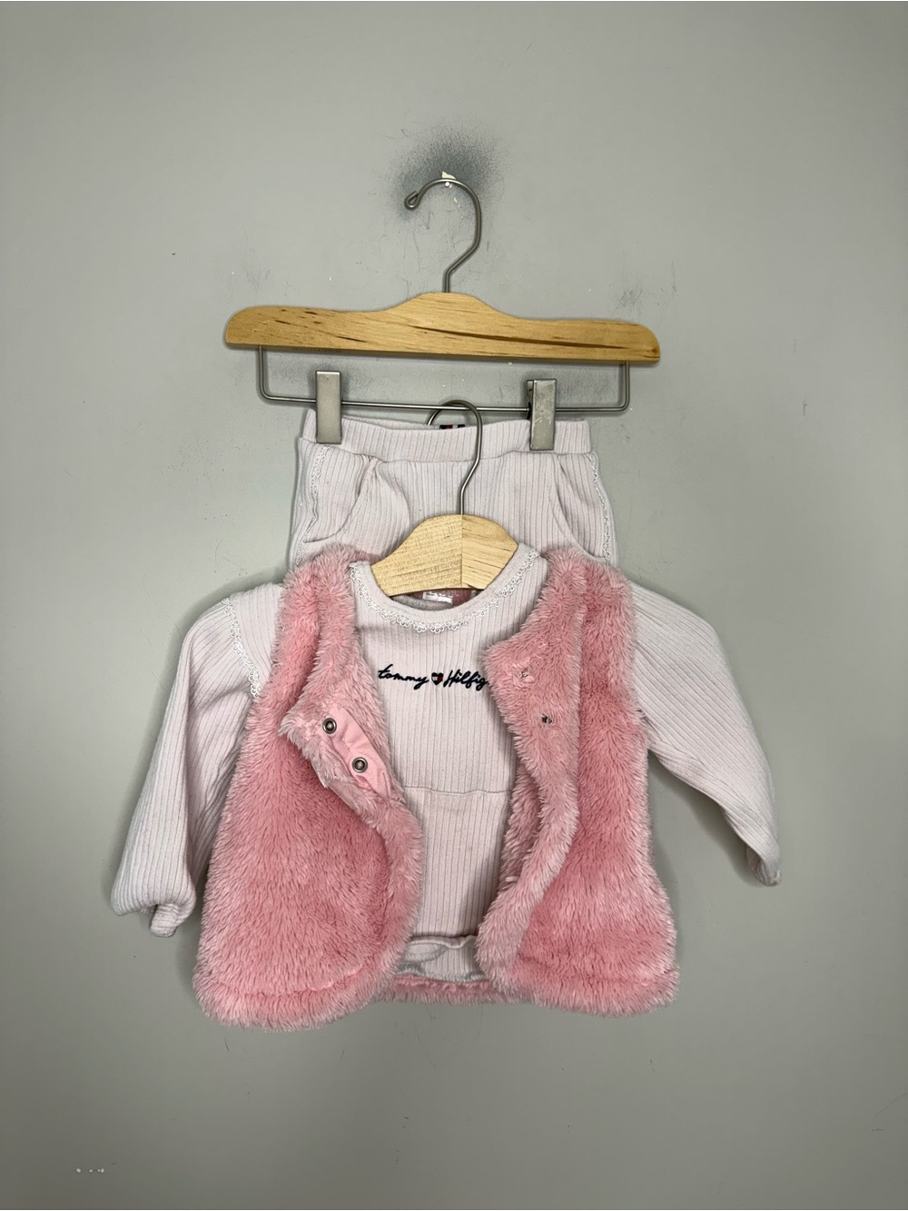 $9 ADD ON Tommy Hilfiger girls 18-24M 18M set Y2K ralph lauren cat & jack